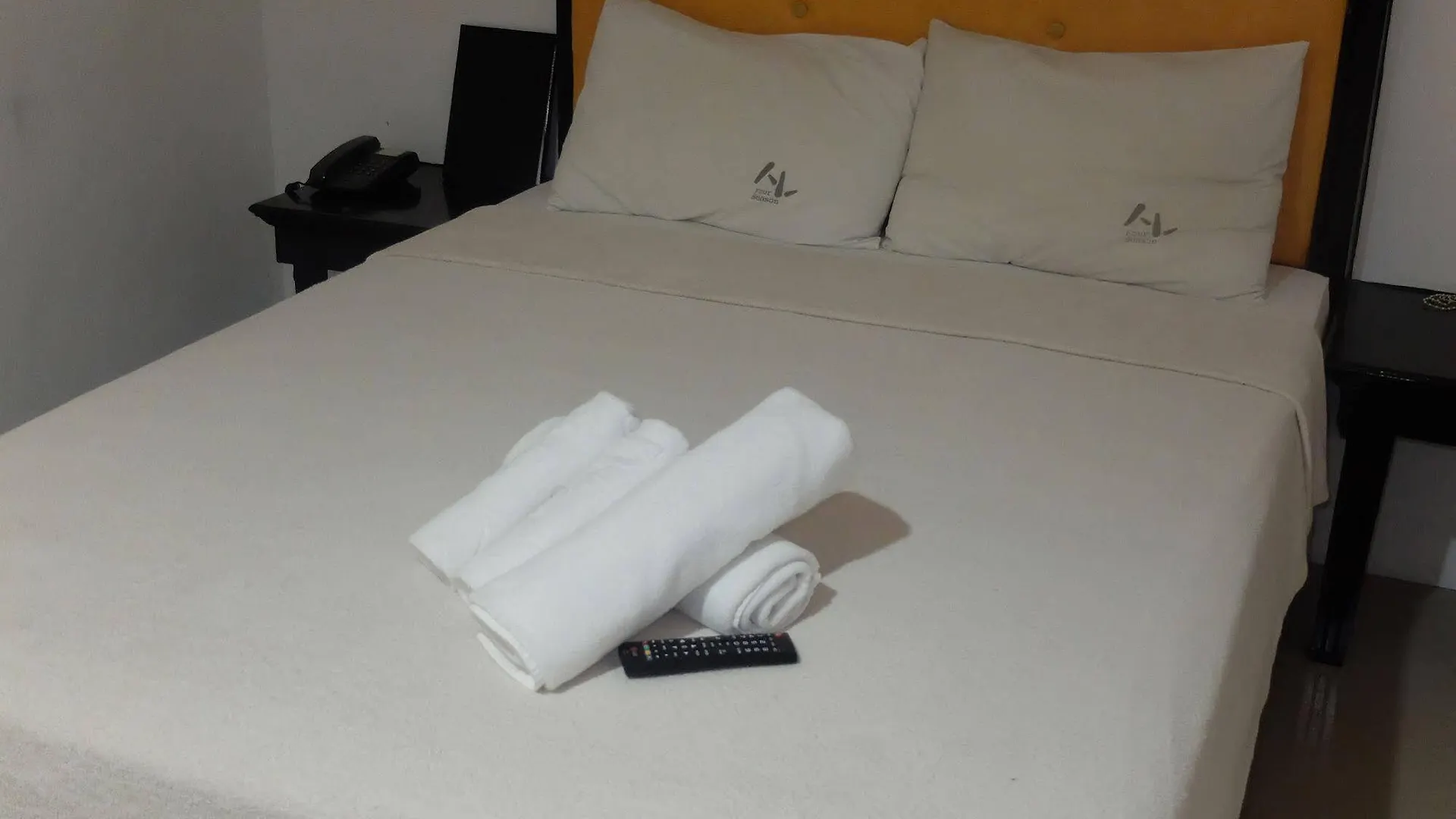 Vf Four Season Hotel Angeles 2*,